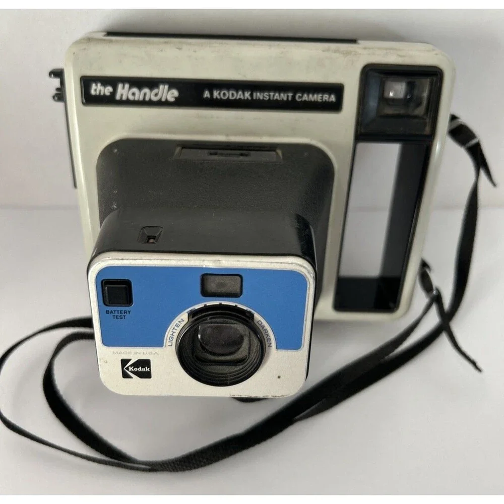 Kodak The Handle Instant Camea EK2 with Sylvania Flash Cubes UNTESTED PARTS ONLY